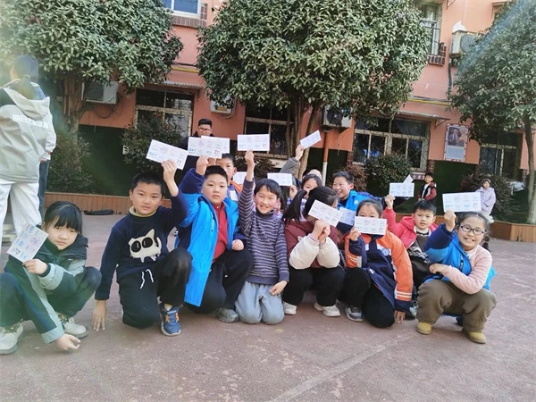 大学生篮球社团如何引入智能情感技术_0