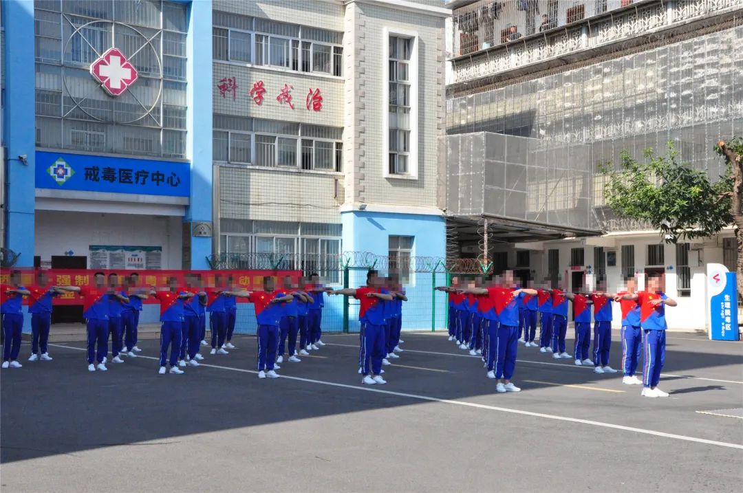 如何借助专业篮球教练提升个人声誉_0